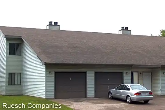 1200 North Point Dr Photo 2