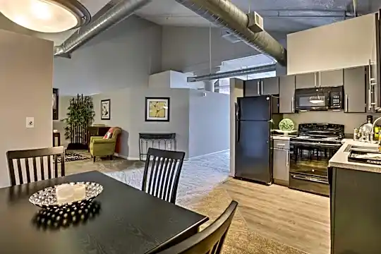 Park Lofts Photo 2