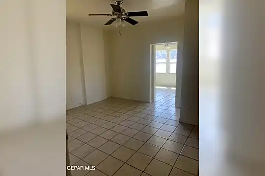 1119 N El Paso St #3 Photo 2