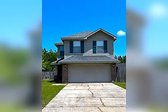 5004 Palmetto Cove Photo 1