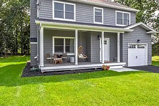 935 Corey Creek Ln Photo 1