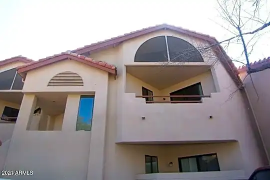 1800 W Elliot Rd #223 Photo 1