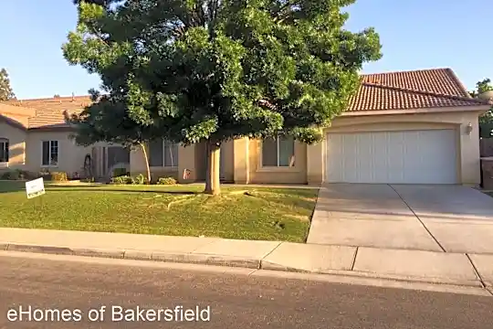 11411 Equinox Ave Photo 1