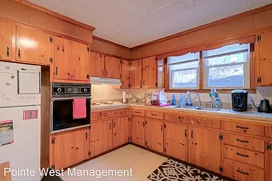 117, 119, 120 Hearthstone Drive Photo 1