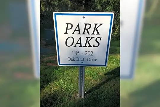 Park Oaks Duplex Community Photo 2