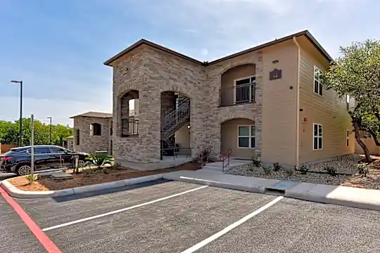 Cristabel Court Photo 2