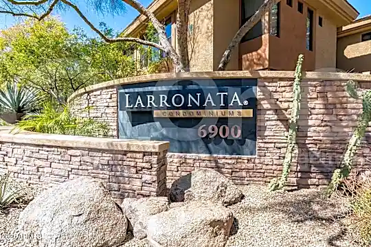6900 East Princess Drive, Unit 2176 Photo 2