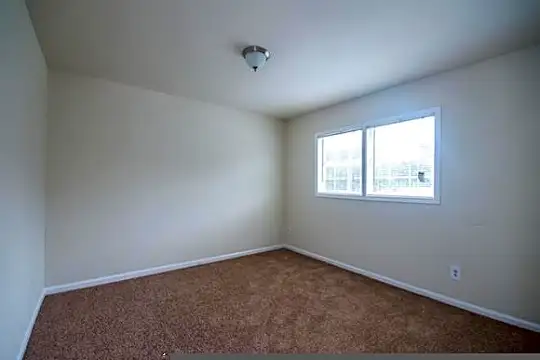50 Dodson Ave Photo 2
