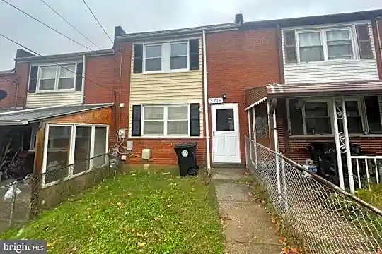3216 Gorham Ct Photo 2