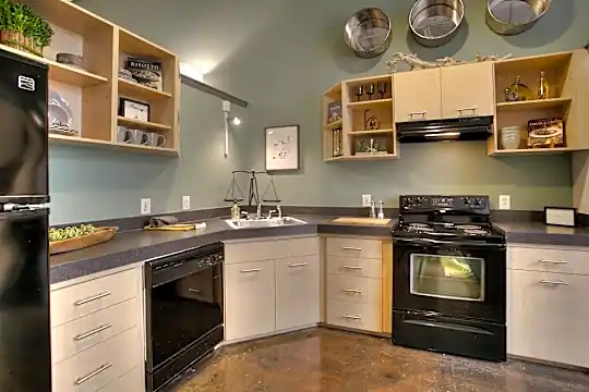 The Lofts of Winter Park Village Photo 2