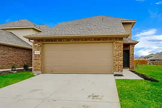 5206 Freshwater Way Photo 1