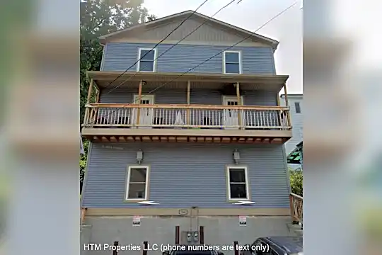 768 Garrison Ave Photo 2