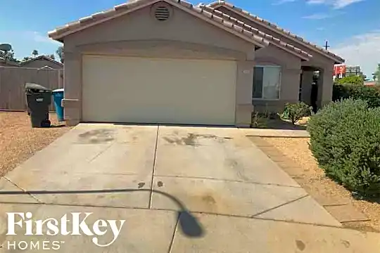 4139 West Solar Drive Photo 1