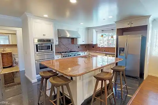 3421 Bay Rd Photo 1