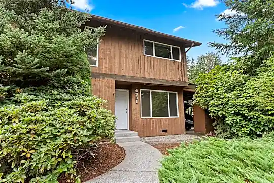 4701 236th St SW Photo 1