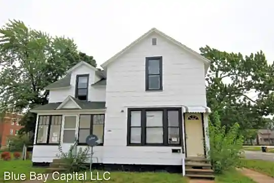 1144 First St Photo 1