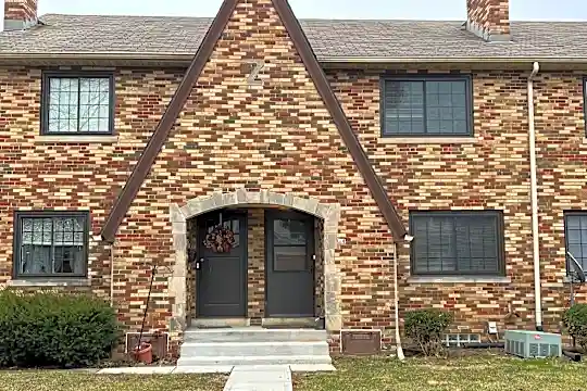 36 N Westmoor Ave Photo 1