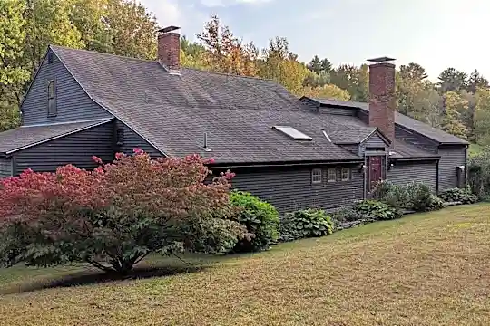 266 N Haverhill Rd Photo 1