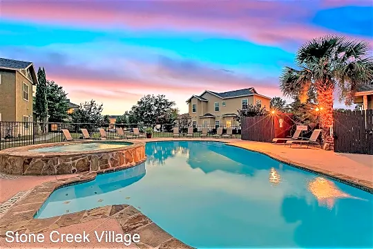 A Premier Townhome Community in the Texas Hill Country Photo 1