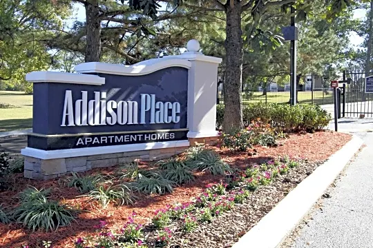Addison Place Photo 1