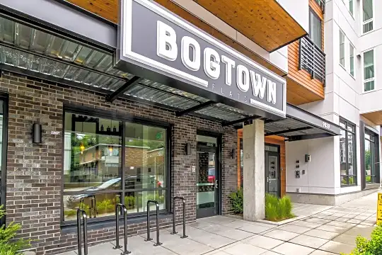 Bogtown Flats Photo 1