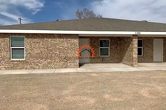 1212 W Manana Blvd Photo 1
