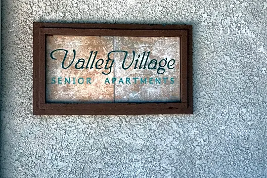 Valley Village Senior Apts Photo 2