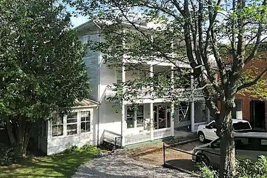 26 Main St Photo 1