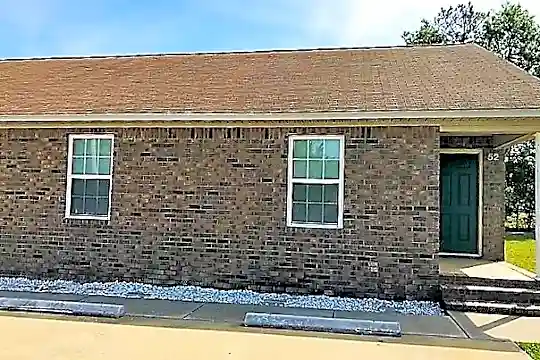 52 Wilkinson Rd Photo 1