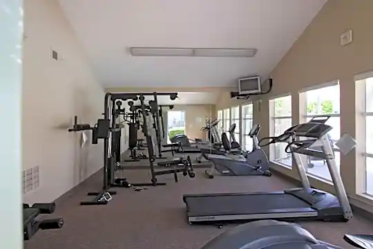 Windrose Apartments Photo 2