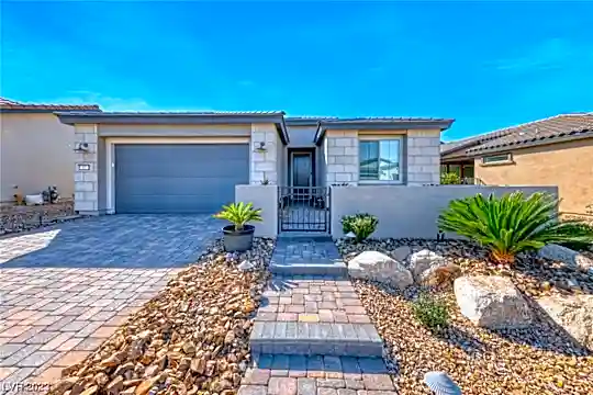 17 Sun Mirage Ave Photo 2
