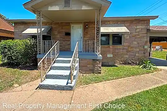 2705 Jenny Lind Rd Photo 1