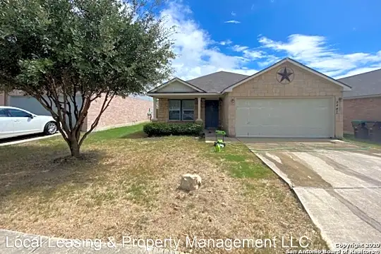 8442 Silver Willow Photo 1