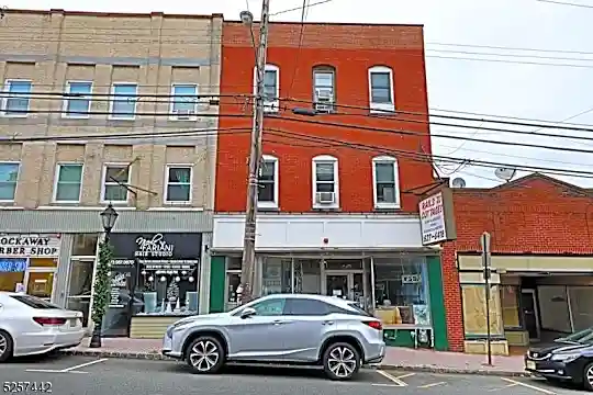 44 W Main St Photo 1