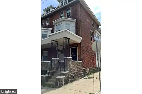 1224 S 51st St Photo 1