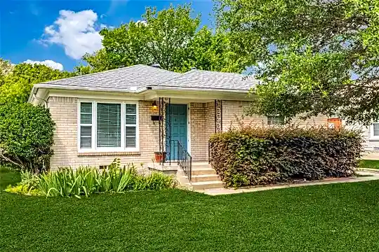 603 Brookhurst Dr Photo 1
