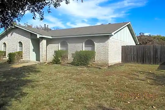 1711 W Spring Creek Pkwy Photo 1