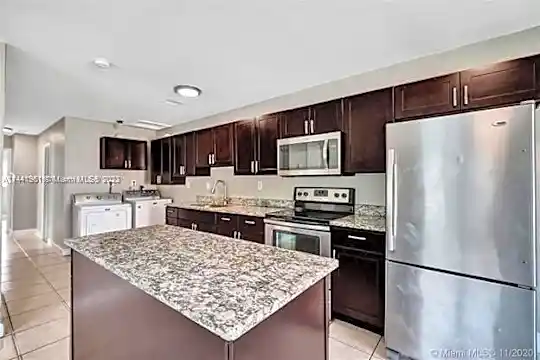 1751 NW 55th Ave #1751