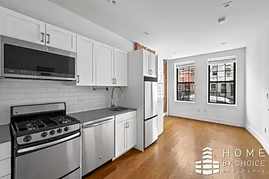 1501 Dekalb Ave Photo 1