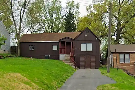 8962 Natural Bridge Rd
