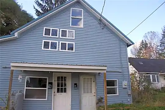 35 Birdsall St Photo 1