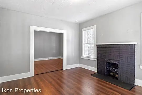 1131 East 39th Street Photo 2