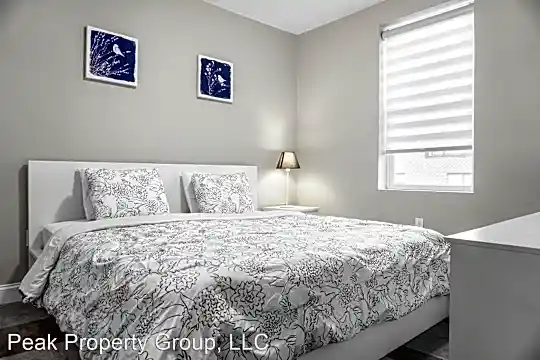 140 Pearl St Photo 1