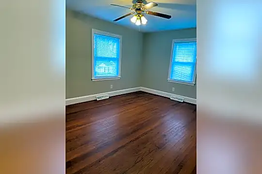 202 Motley Ave Photo 2
