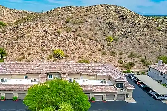 3236 E Chandler Blvd #1022 Photo 2