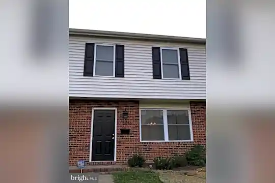 5816 Loch Raven Blvd Photo 2