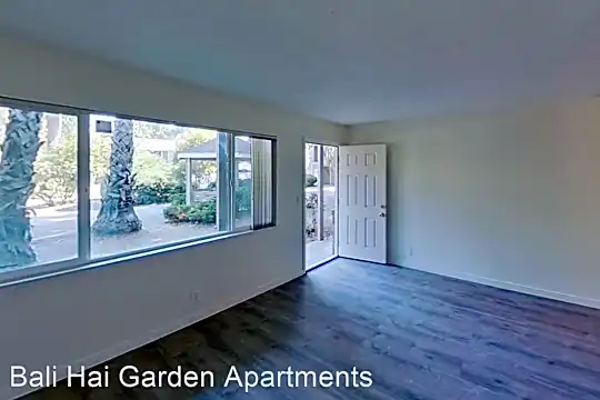 1158 Sunnyvale Saratoga Road Photo 2