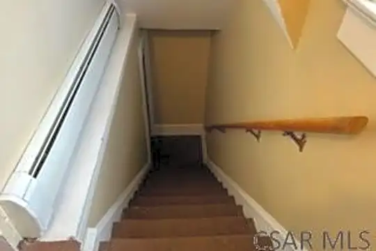 28 Akers St #3RD Photo 2
