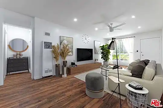 5943 Carlton Way #3 Photo 1