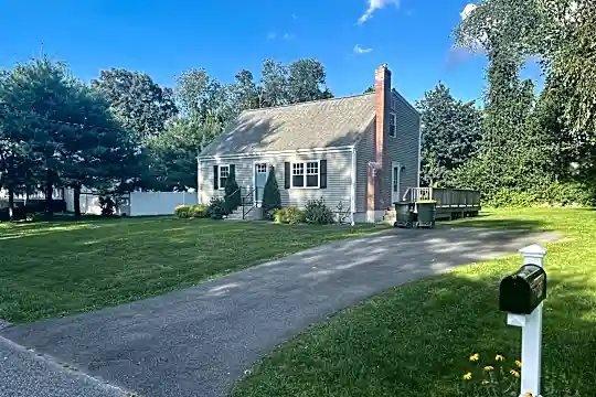 99 Conlyn Ave Photo 1